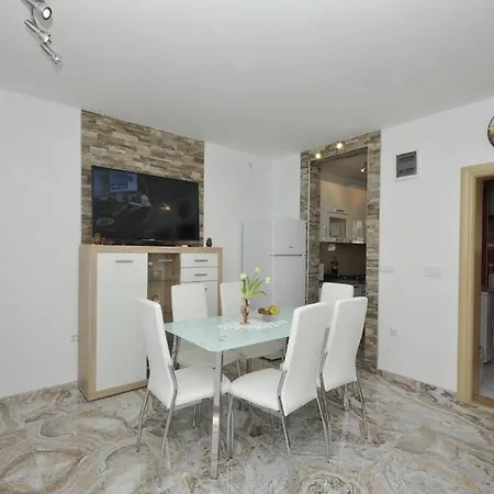Ivica A1 Appartement Kaštela
